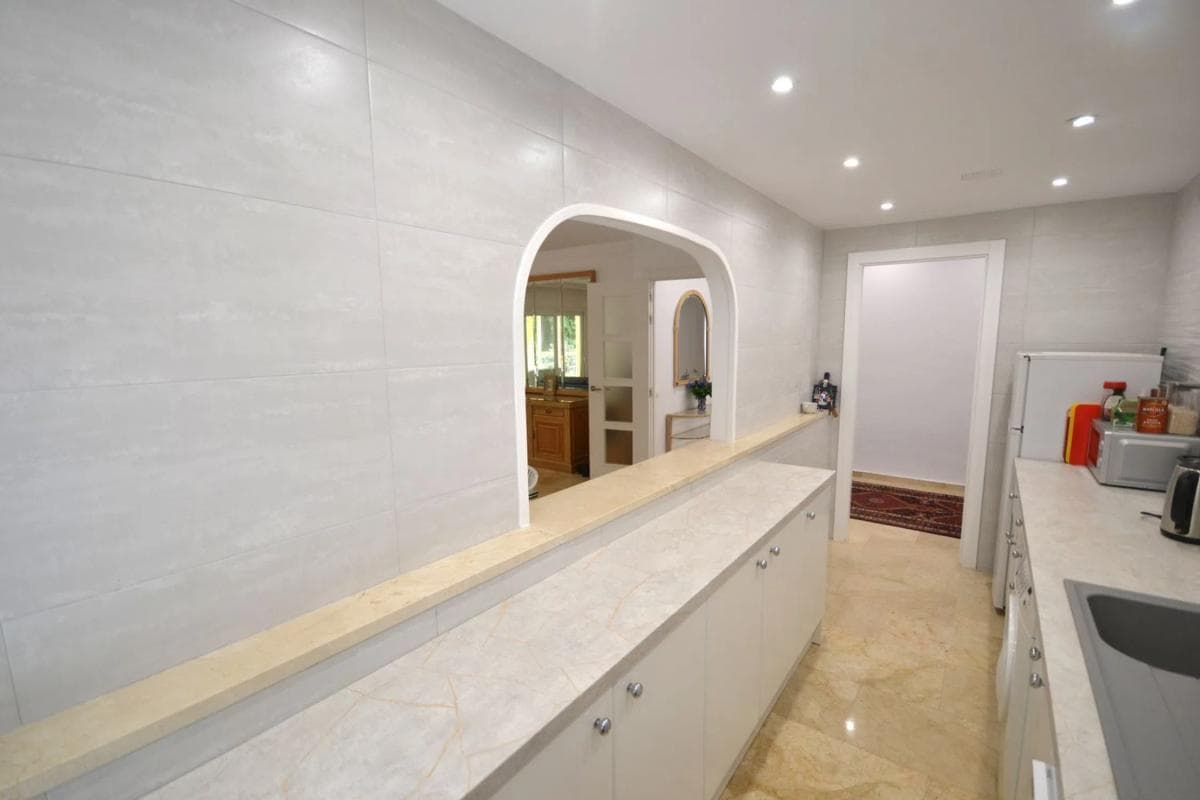 Продажа квартиры на Calle Alonso de Bazán, 15, Марбелла
photo 4