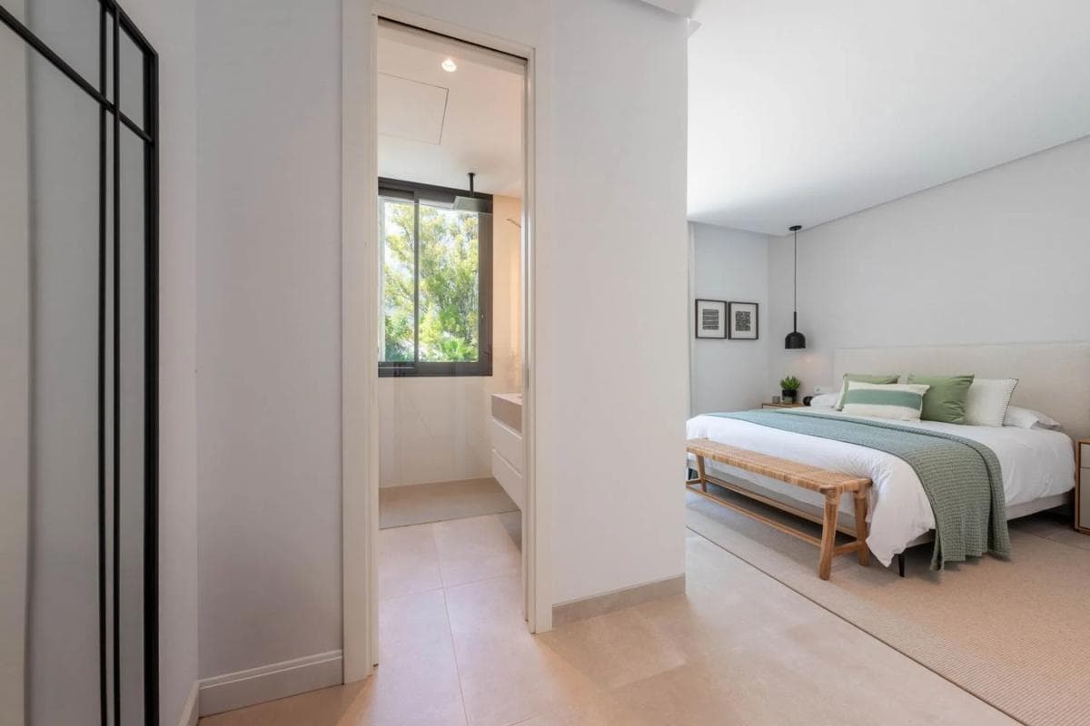 Venta de chalet independiente en Avenida Cánovas del Castillo, 18, Marbella
photo 3