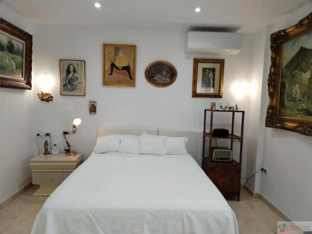 Продажа квартиры на Barrio Playa Bajadilla-Puertos, Марбелла
photo 5