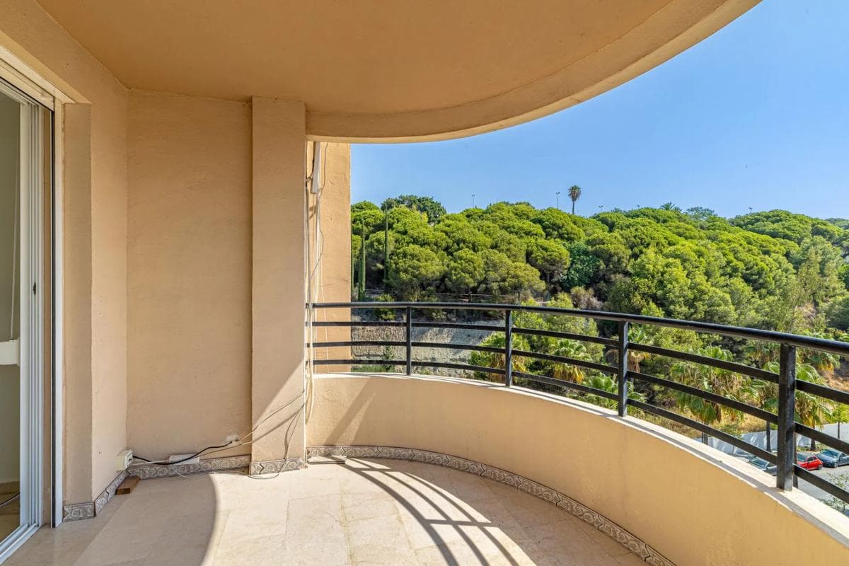 Продажа квартиры на Avenida Ricardo Soriano, 72, Марбелла
photo 3