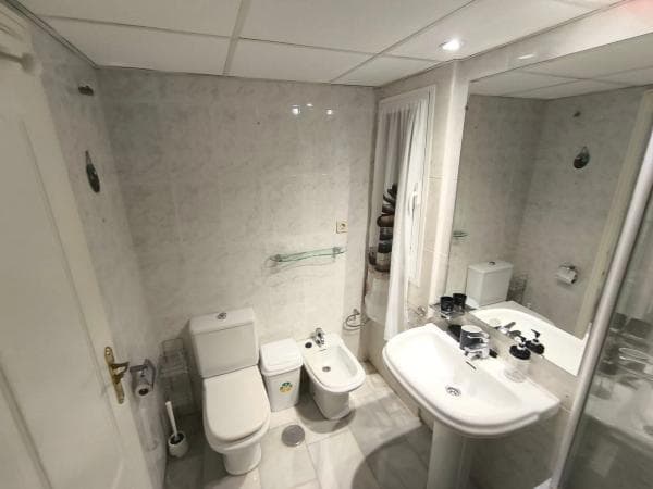 Piso en venta en Barrio Playa Bajadilla-Puertos, Marbella
thumbnail 1