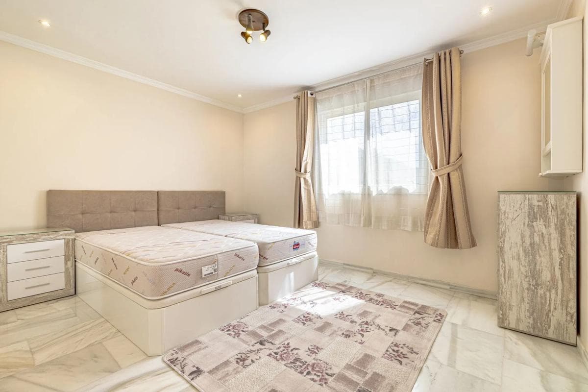 Venta de piso en Avenida Ricardo Soriano, 70, Marbella
photo 3