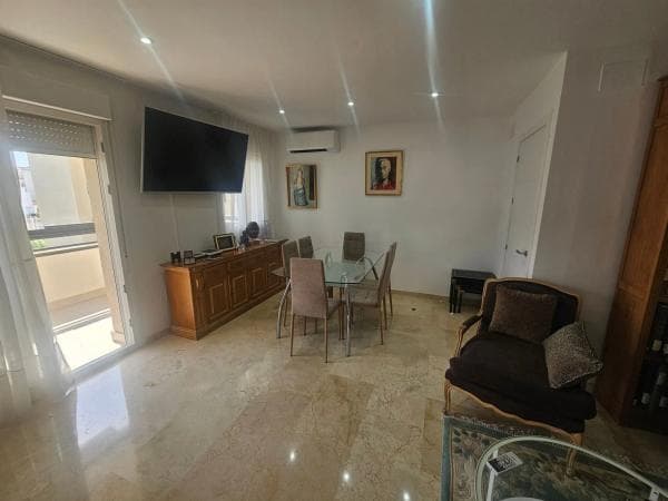 Piso en venta en Calle Nuestra Señora de Gracia, Marbella
photo 1