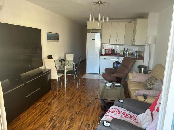 Piso en venta en Calle Virgen del Pilar, 31, Marbella
photo 1