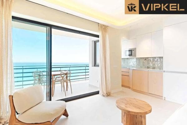Piso en venta en Calle Mediterráneo, Marbella
photo 1