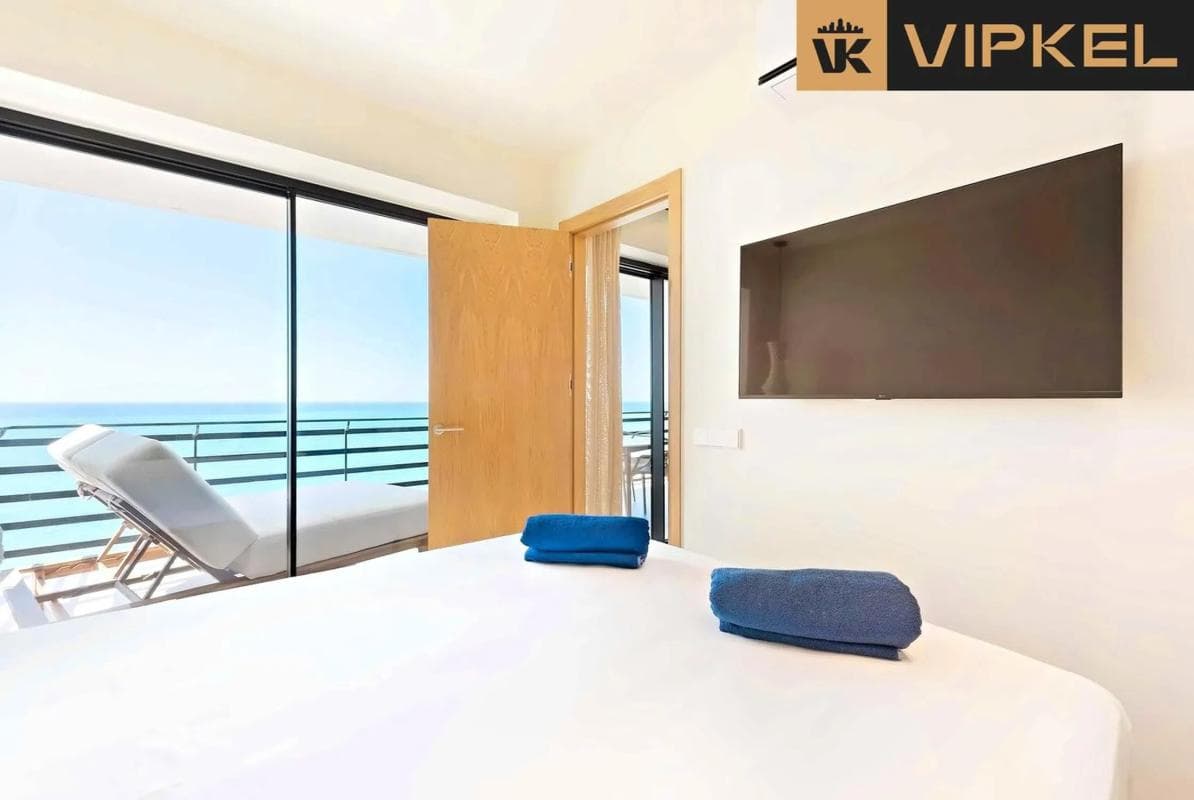 Venta de piso en Calle Mediterráneo, Marbella
photo 2