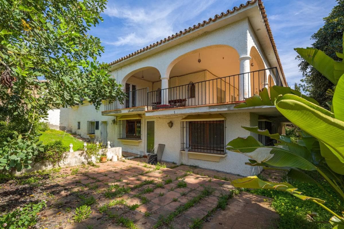 Venta de chalet independiente en Barrio Playa Bajadilla-Puertos, Marbella
photo 3