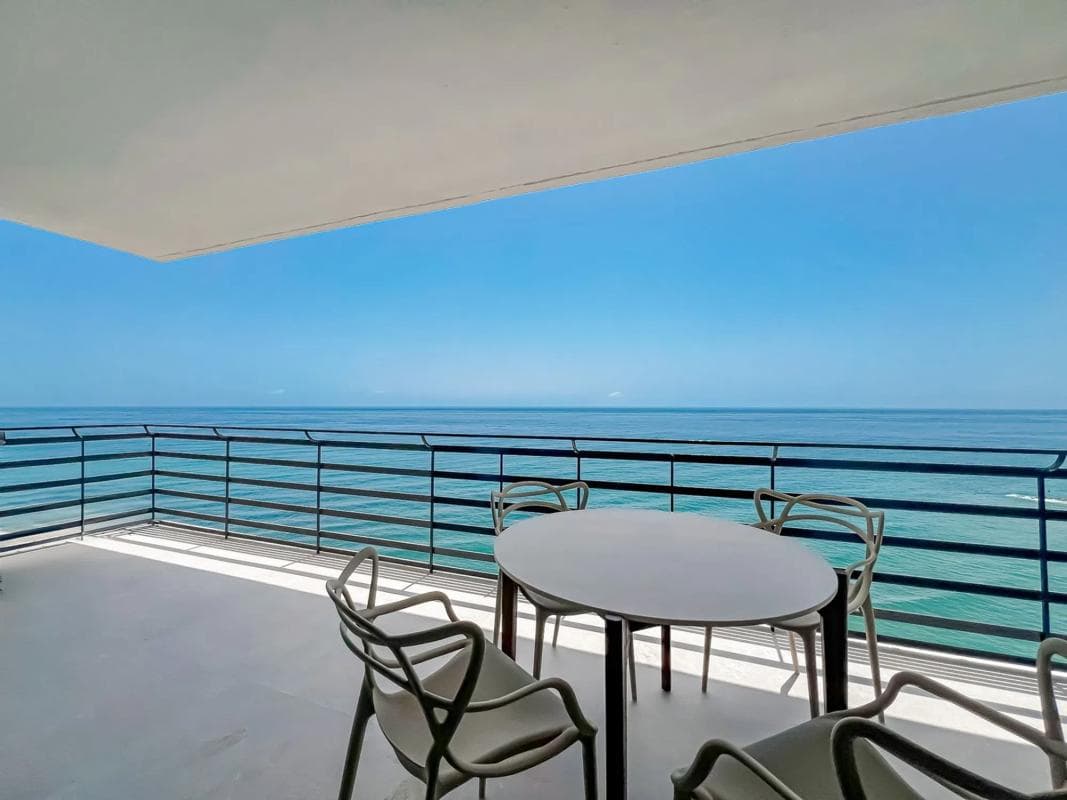 Venta de piso en Barrio Playa Bajadilla-Puertos, Marbella
photo 3
