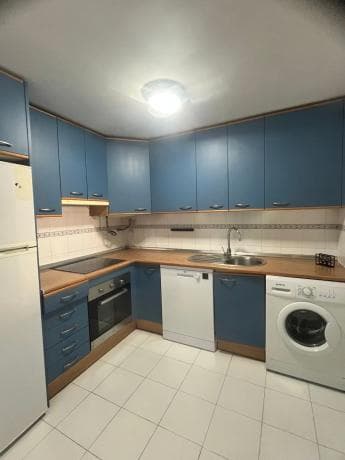 Piso en venta en Barrio Playa Bajadilla-Puertos, Marbella
photo 1