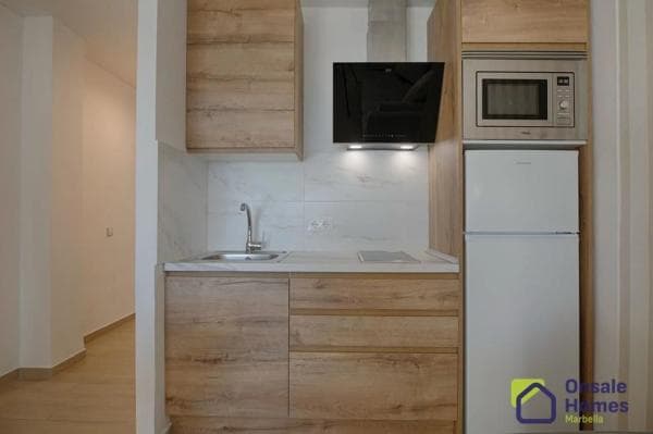 Piso en venta en Calle Juan Ruiz Muñoz, 2, Marbella
photo 1
