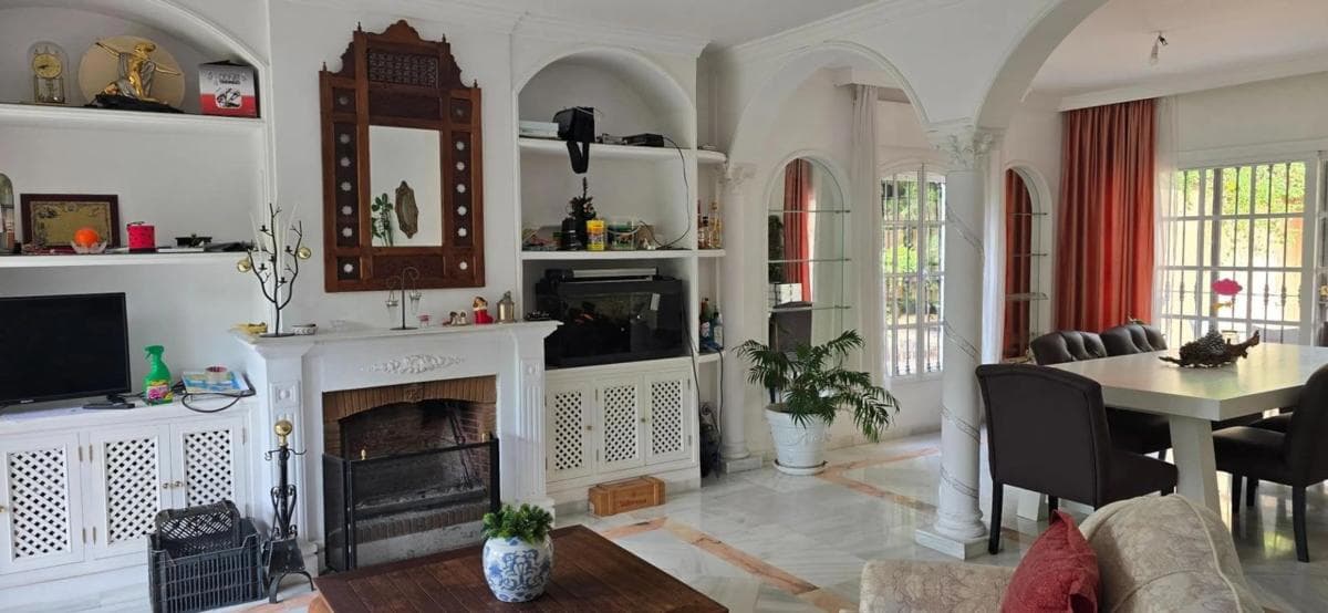 Venta de chalet independiente en Calle la Pimienta, Marbella
photo 5