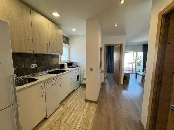 Piso en venta en Calle CAMILO JOSÉ CELA, 6, Marbella
thumbnail 2