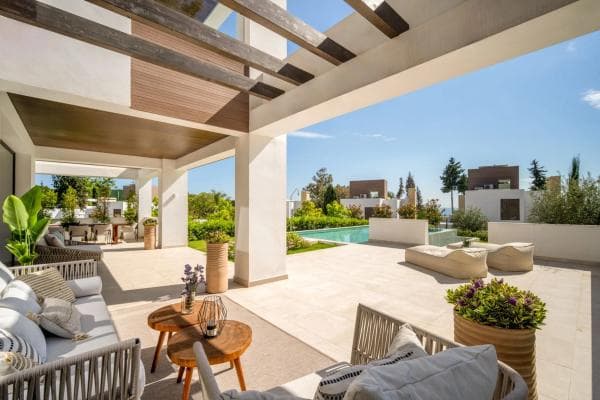 Independent chalet for sale in Plaza Vigil de Quiñones, 10, Marbella
thumbnail 1