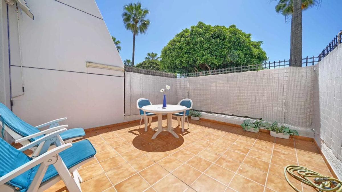 Venta de piso en Calle de Ramón Gómez de la Serna, 61, Marbella
photo 5
