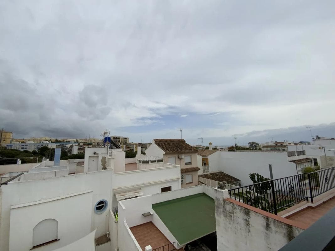 Sale of independent chalet in Barrio Casco Antiguo, Marbella
photo 5