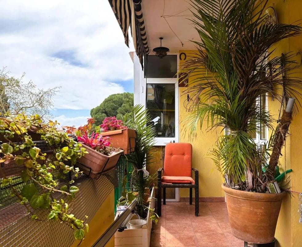 Venta de piso en Barrio Huerta Belón-Calvario, Marbella
photo 2