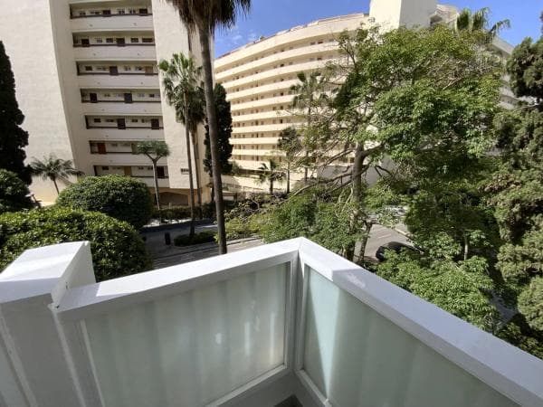 Piso en venta en Avenida Fontanilla, Marbella
photo 1