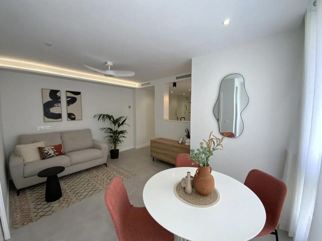 Venta de piso en Avenida Fontanilla, Marbella
photo 3