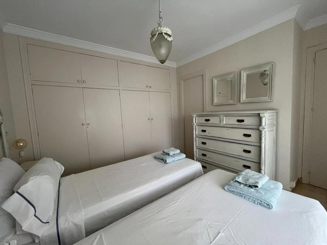 Venta de piso en Calle de Ramón Gómez de la Serna, 19, Marbella
photo 4