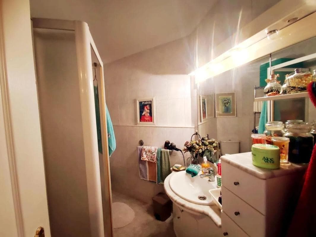 Продажа квартиры на Calle Hermanos Salom, Марбелла
photo 5