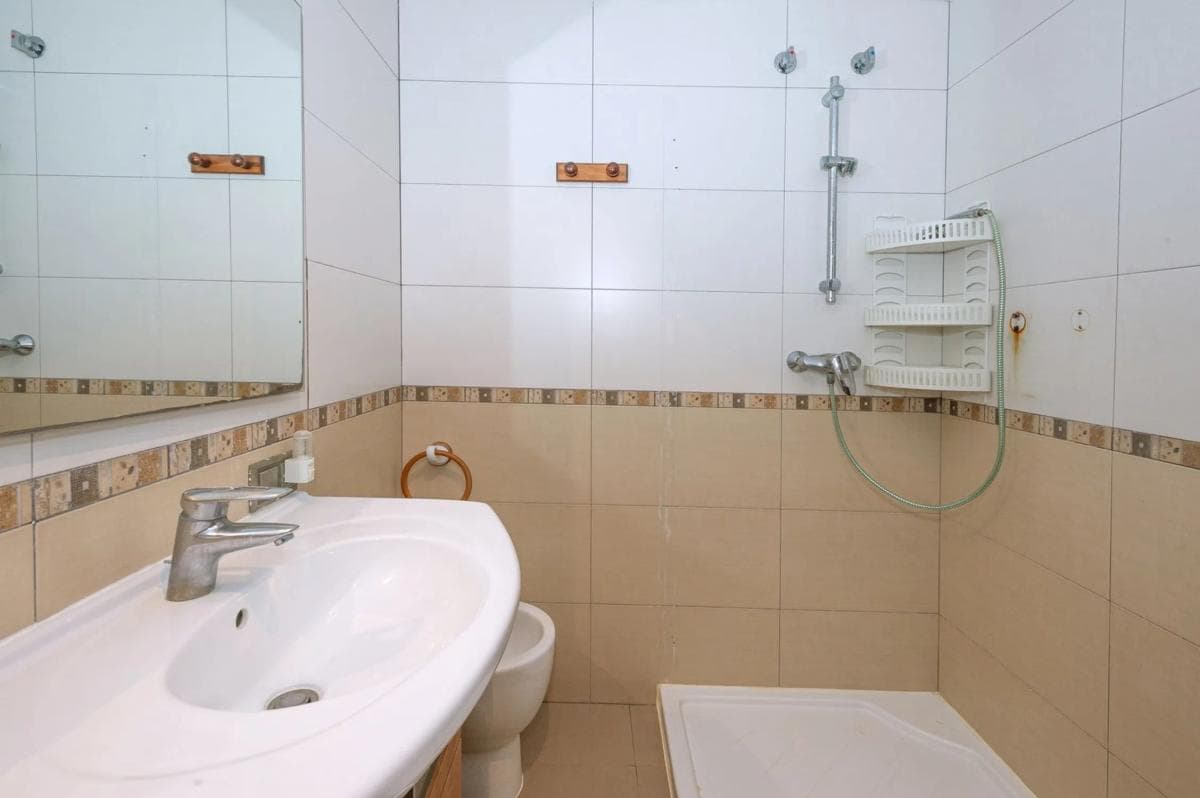 Sale of apartment in Barrio Playa Bajadilla-Puertos, Marbella
photo 4