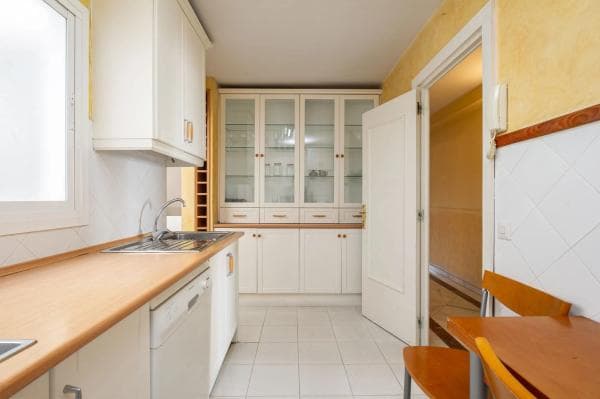 Piso en venta en Barrio Ricardo Soriano, Marbella
thumbnail 1