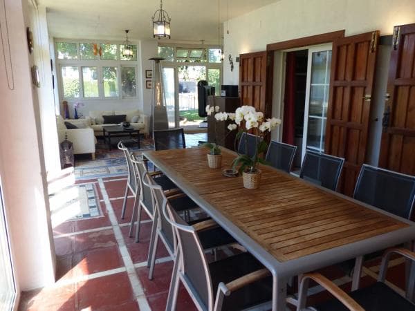 Independent chalet for sale in Calle Maestro Don Jose Molina, Marbella
photo 1