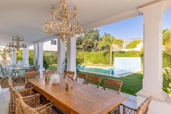 Independent chalet for sale in Plaza de la Lola, 7, Marbella
thumbnail 2