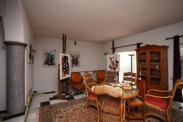 Independent chalet for sale in Barrio Valdeolletas-Las Cancelas-Xarblanca, Marbella
photo 1