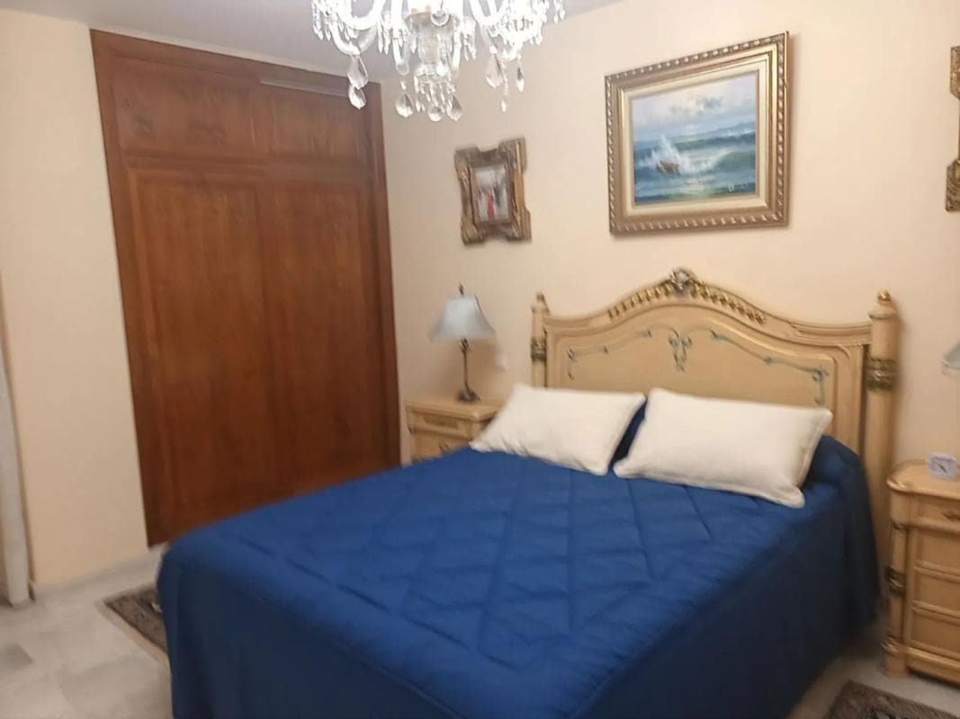 Venta de piso en Calle Camilo José Cela, 12, Marbella
photo 4