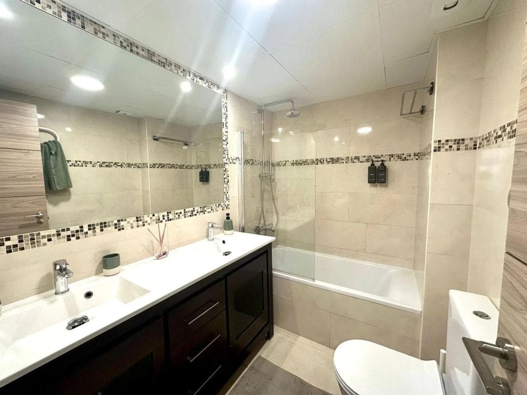 Venta de piso en Calle Azorín, Marbella
photo 5