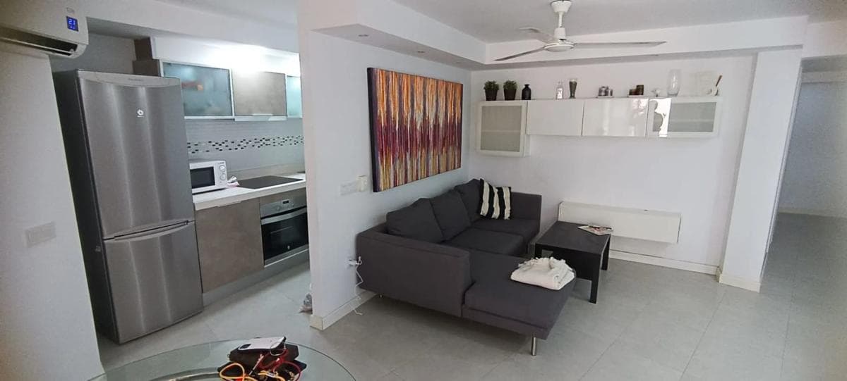Venta de piso en Barrio Playa Bajadilla-Puertos, Marbella
photo 5