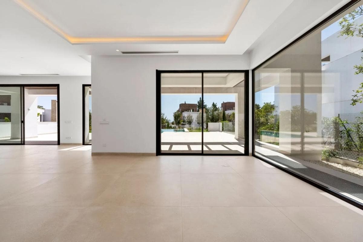 Venta de chalet independiente en Avenida Avenue Cánovas del Castillo, Marbella
photo 4