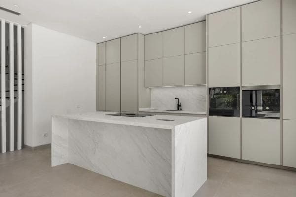 Chalet independiente en venta en Barrio La Merced, Marbella
thumbnail 1