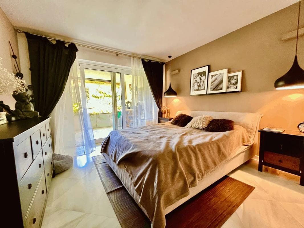 Venta de piso en Barrio Playa de la Fontanilla, Marbella
photo 4