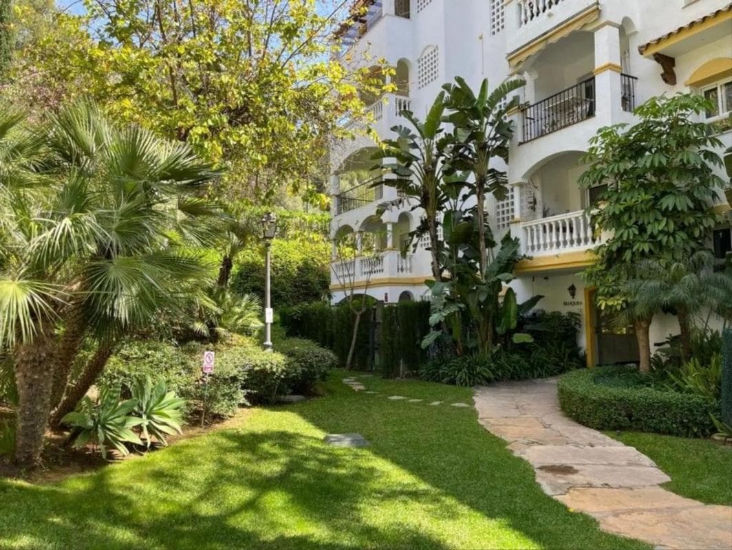 Sale of apartment in Barrio La Carolina-Guadalpín, Marbella
photo 4