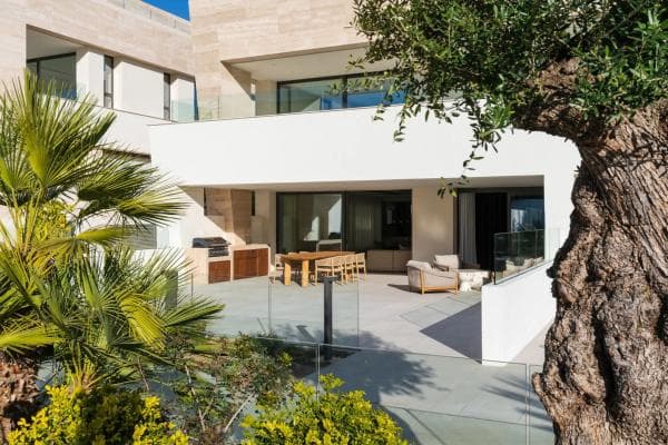 Piso en venta en Barrio Puente Romano, Marbella
photo 1