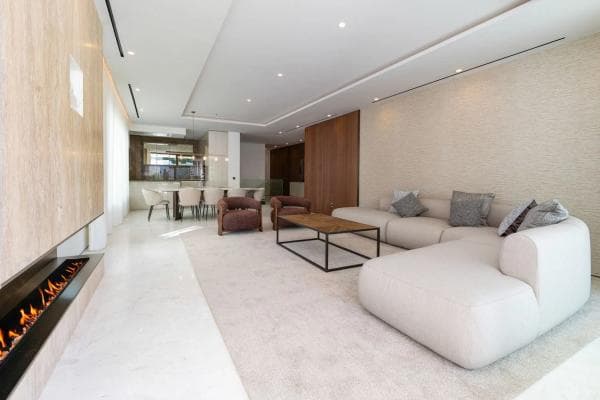 Piso en venta en Barrio Puente Romano, Marbella
thumbnail 1