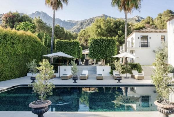 Independent chalet for sale in Barrio Puente Romano, Marbella
thumbnail 1