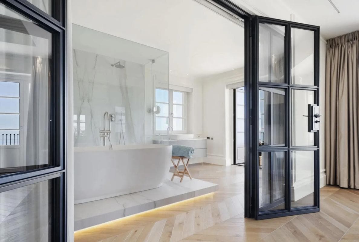 Sale of independent chalet in Barrio Puente Romano, Marbella
photo 5