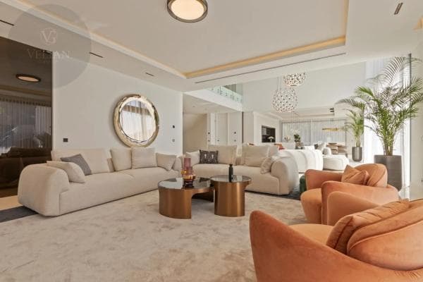 Independent chalet for sale in Golden Mile, Marbella
thumbnail 1