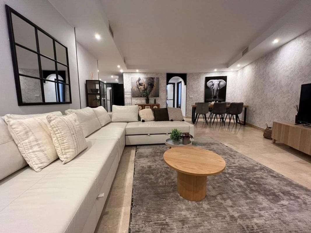 Sprzedaż mieszkania w Barrio Las Lomas de Río Verde, Marbella
photo 5