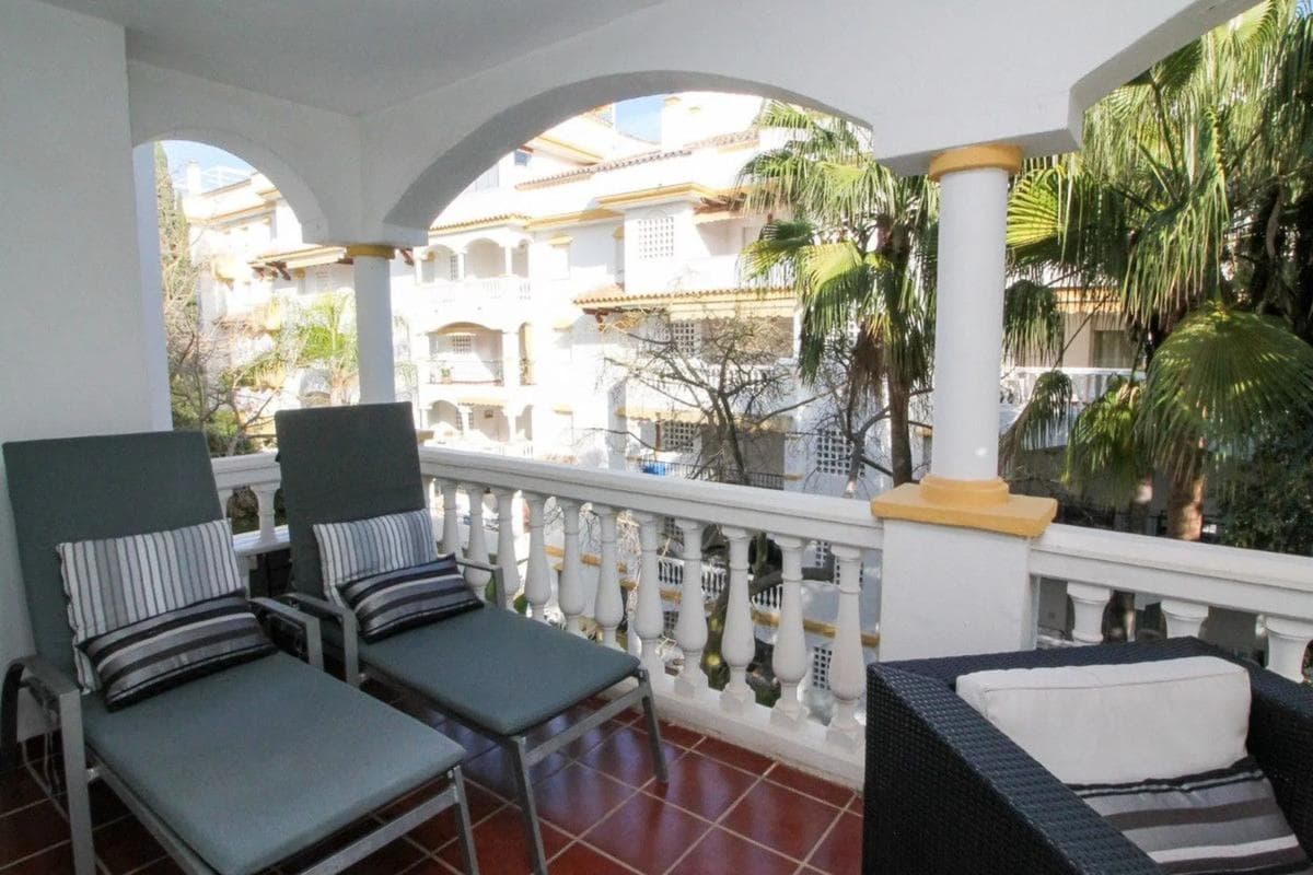 Sprzedaż mieszkania w Calle San Joaquín, Marbella
photo 2