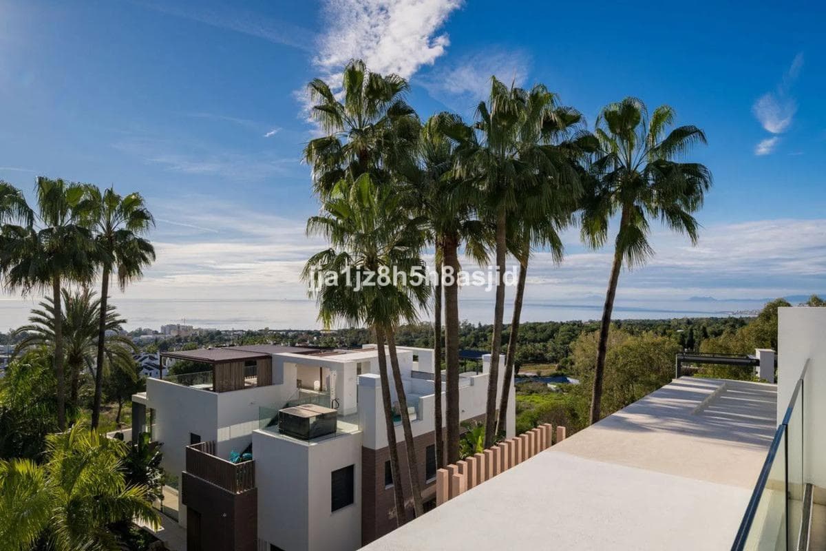 Sprzedaż szeregowego domku w Barrio Sierra Blanca , Marbella photo 3