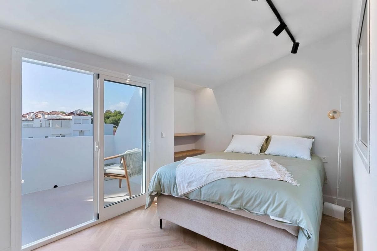 Sprzedaż szeregowego domku w Barrio Nagüeles , Marbella photo 3