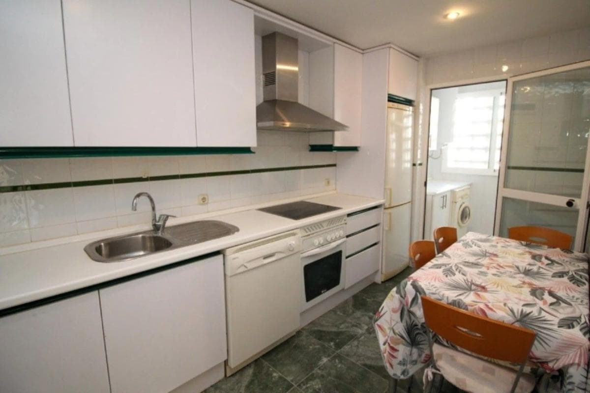 Venta de piso en Avenida Conde Rudi, 531, Marbella
photo 4