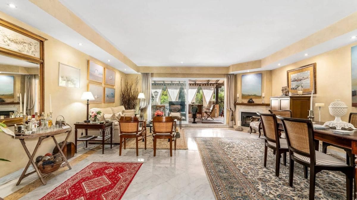 Venta de chalet adosado en Calle Cerquilla de Nagûeles , Marbella photo 4