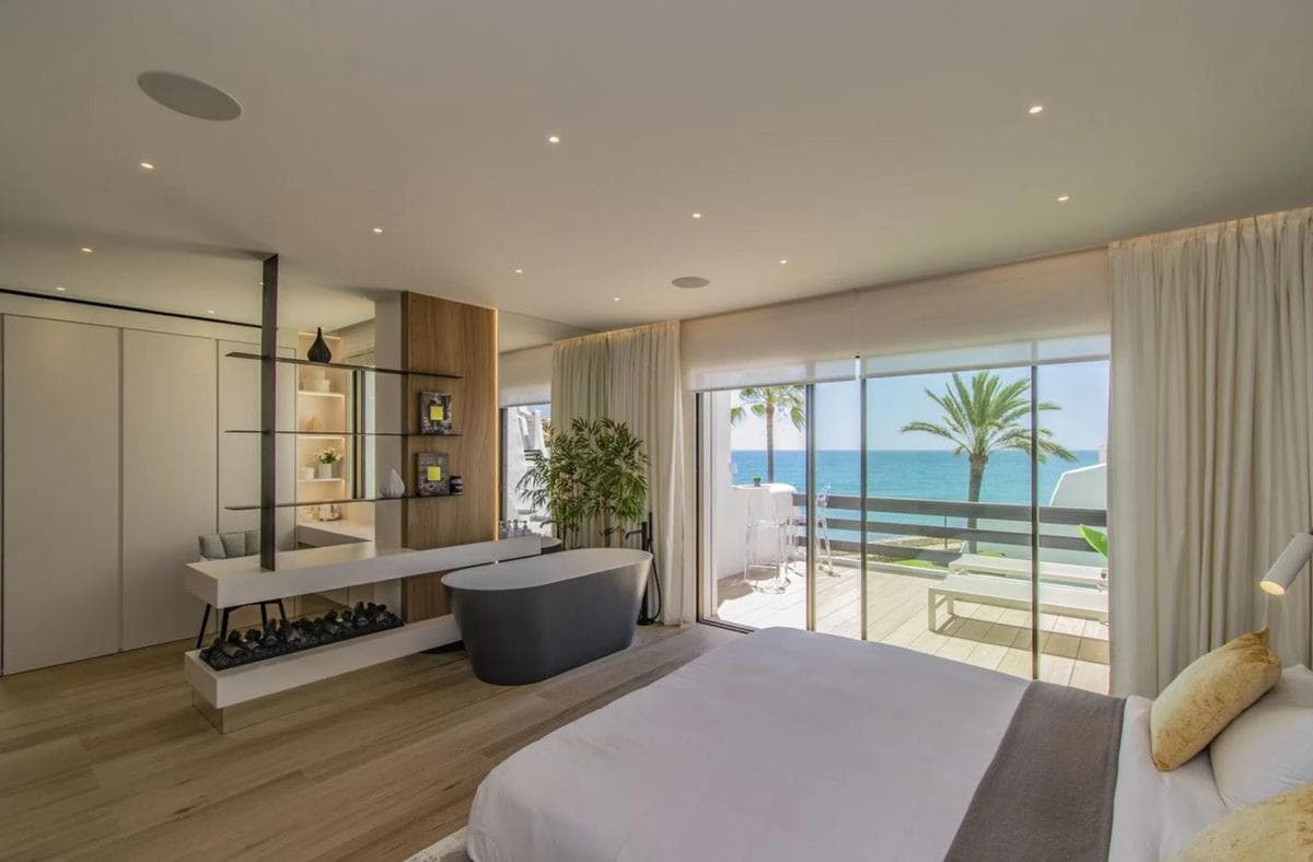 Sprzedaż szeregowego domku w ኡርባኒሳሲኦን ፑኤንቴ ሮማኖ , Marbella photo 5