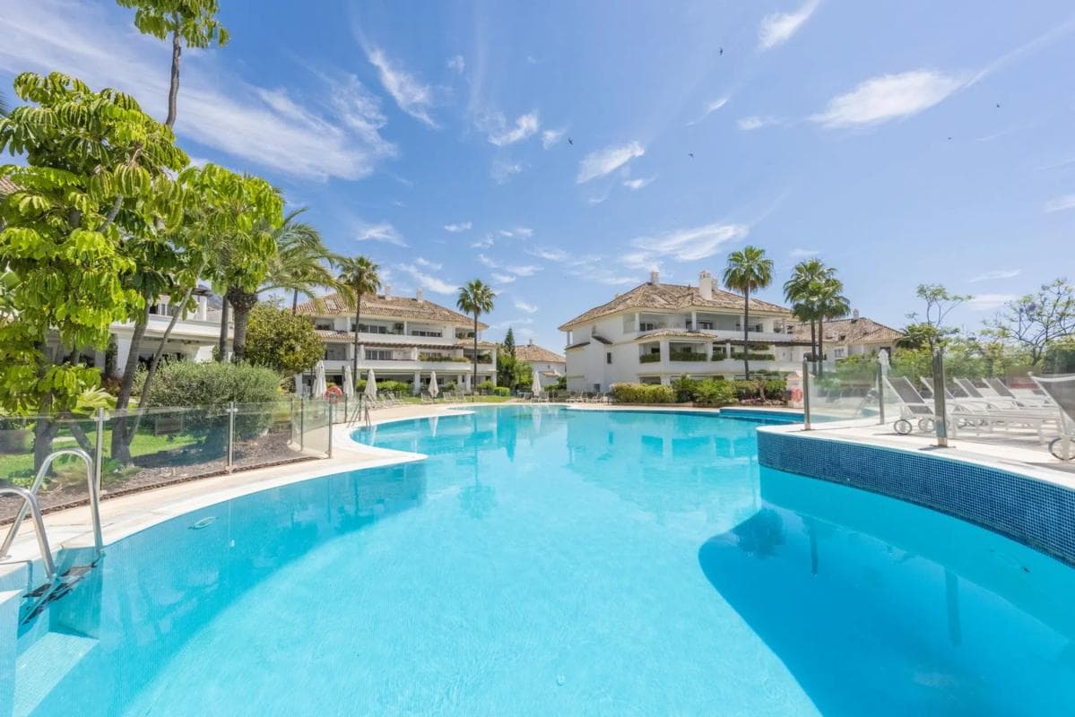Продажа дуплекса на Barrio Lomas de Marbella Club, Марбелла photo 5