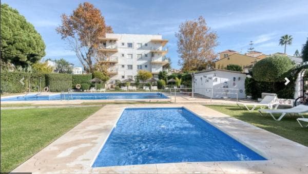 Piso en venta en Calle Marqués de Ivanrey, 26, Marbella
thumbnail 2